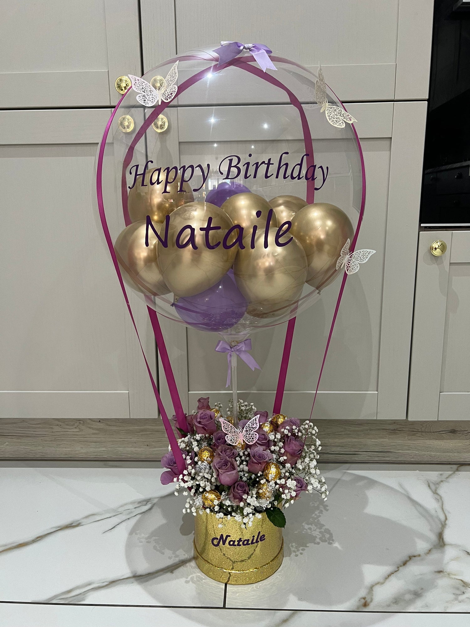 Flower Hat Boxes & Bubble Balloons