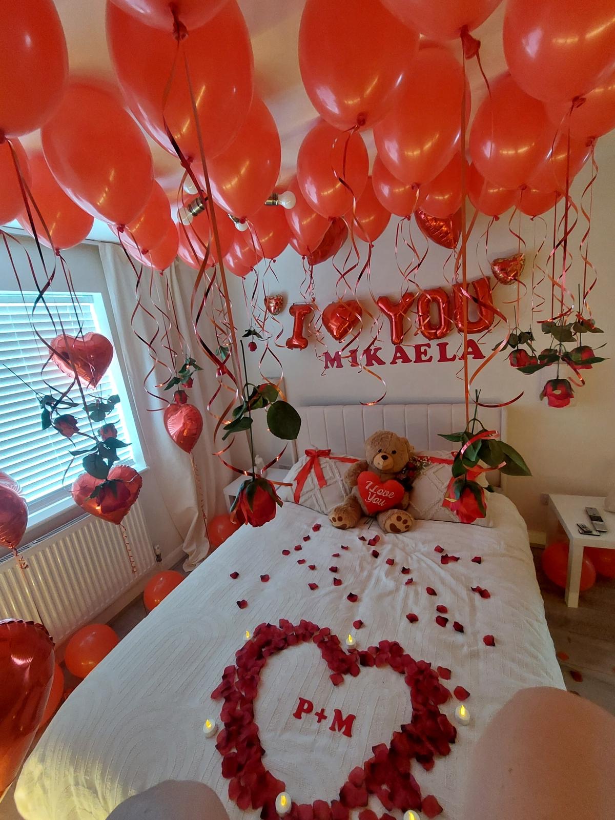Valentine's Room Decoration