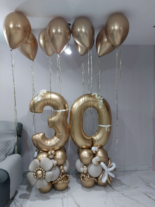 Bush & Gold Balloon Tower