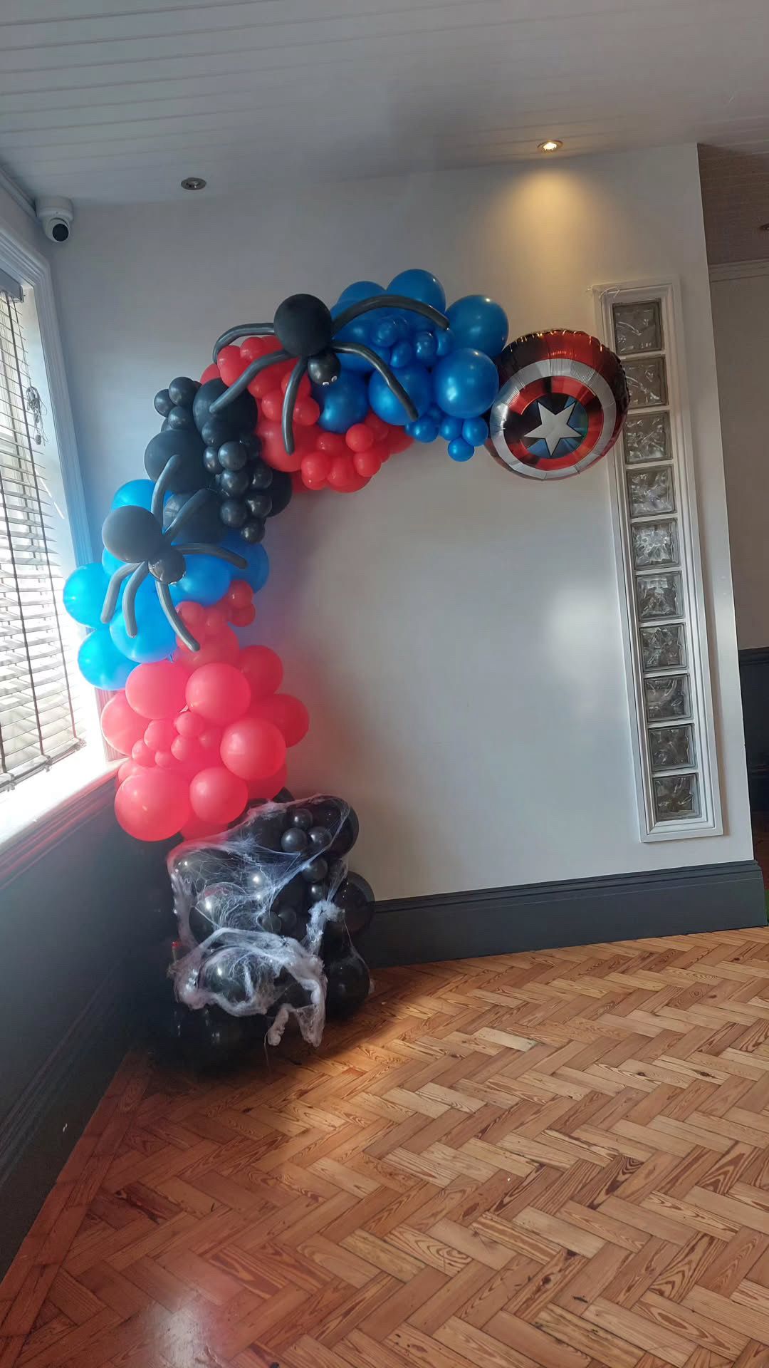 Grab & Go Balloon Arch