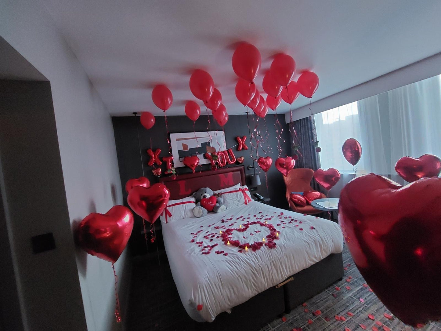 Valentine's Room Decoration